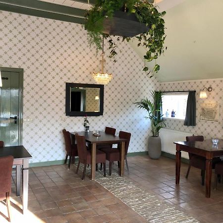 Bed And Breakfast Lutje Lollum Franeker Buitenkant foto