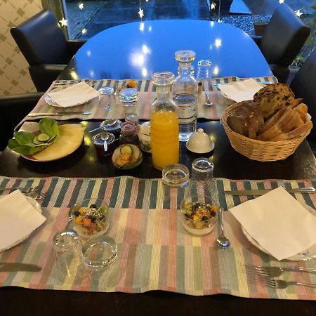 Bed And Breakfast Lutje Lollum Franeker Buitenkant foto